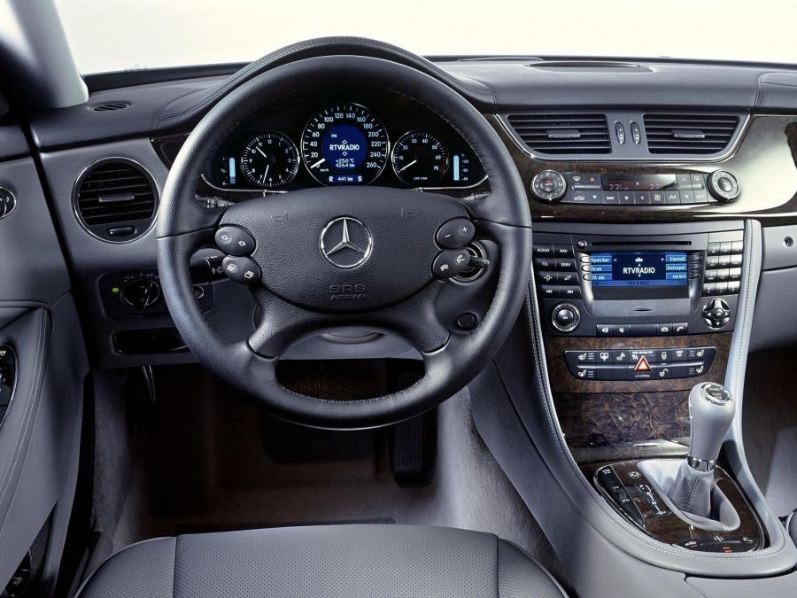  Mercedes-Benz CLS-Class 2005 года  (фото 294 из 343)